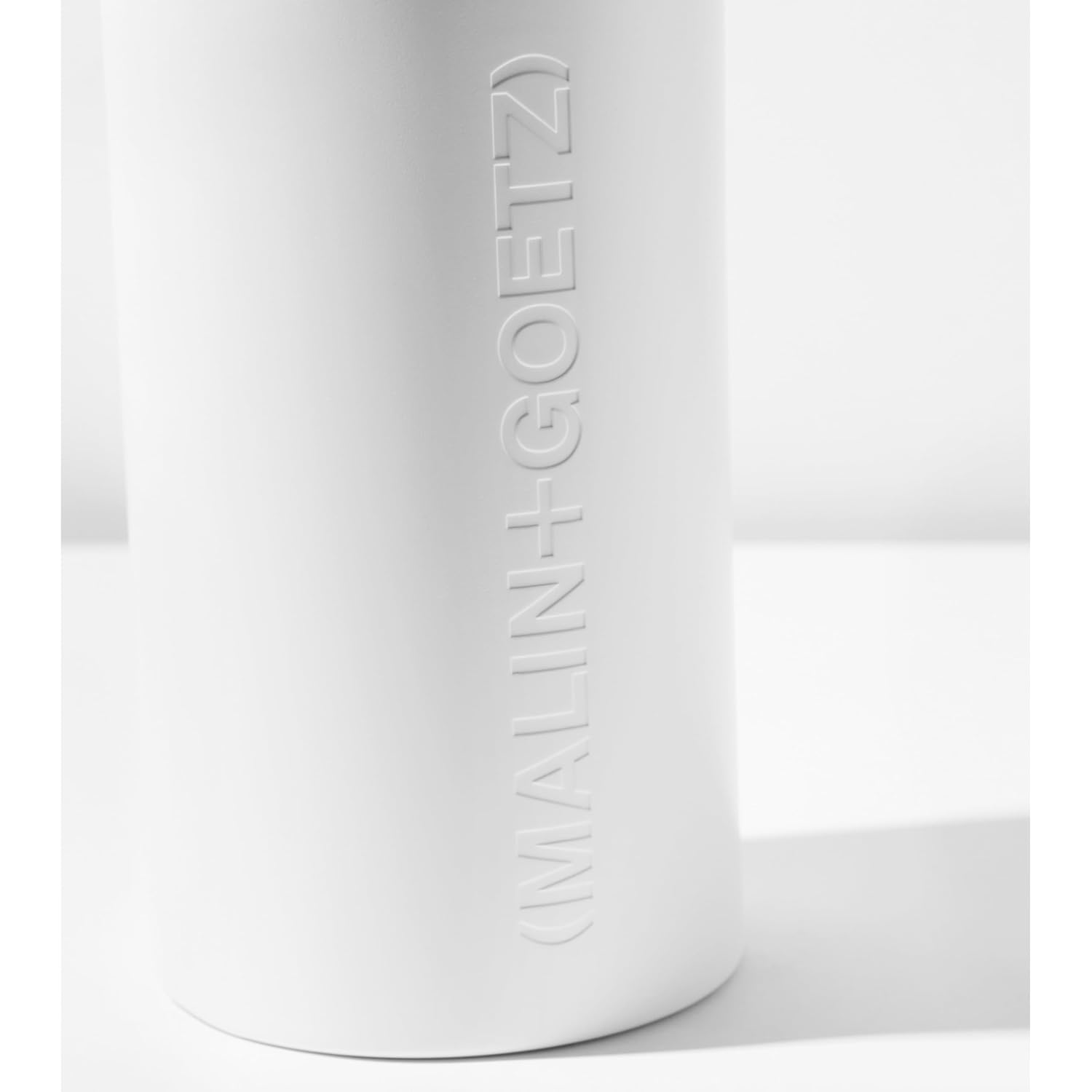 MALIN+GOETZ Clarifying Shampoo | Cool Peppermint Formula | Daily Cleanser with Amino Acids | For All Hair Types | Vegan, Sulfate-Free & Unisex