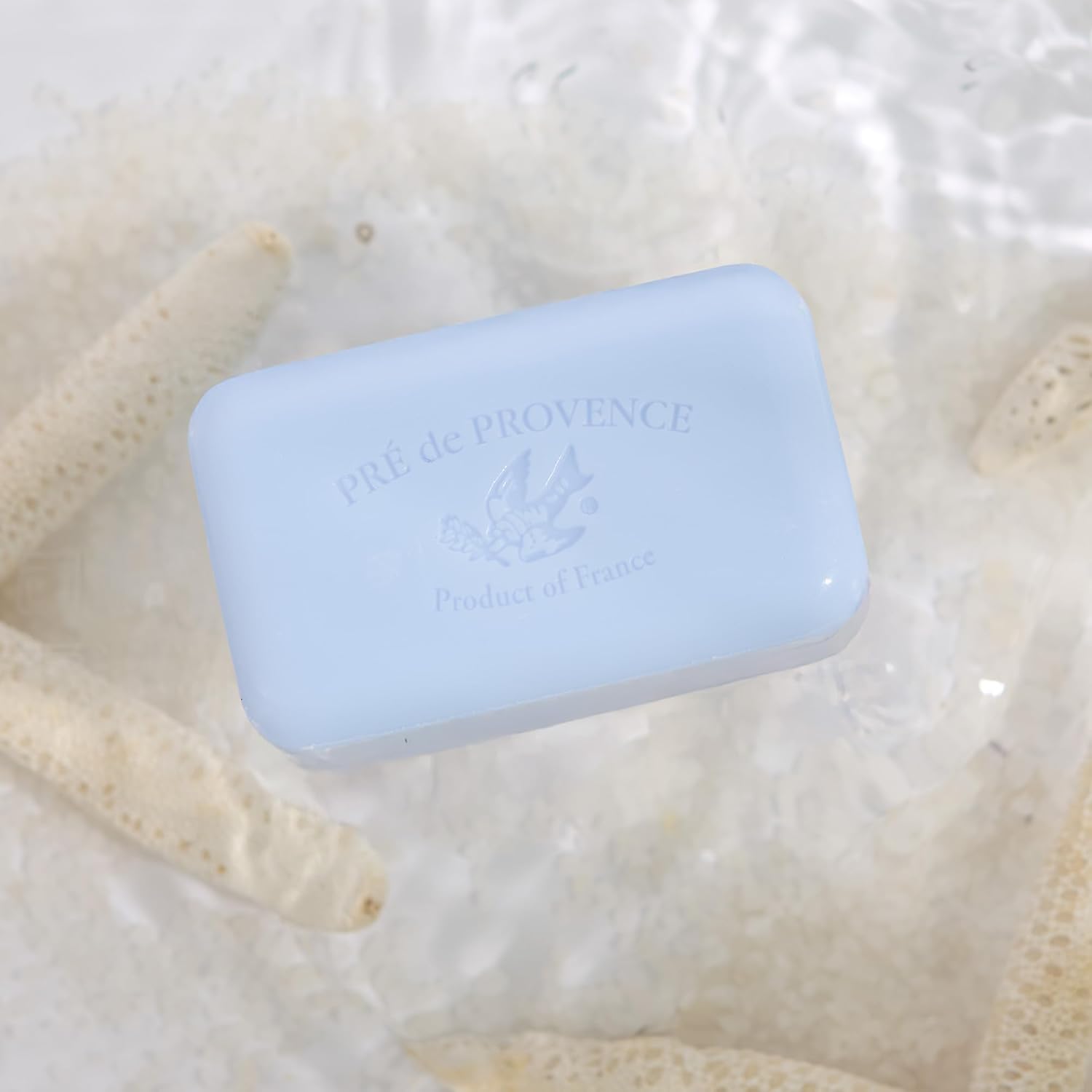 Pre de Provence Artisanal Soap Bar, Natural French Skincare, Enriched with Organic Shea Butter, Quad Milled for Rich, Smooth & Moisturizing Lather, Linden, 5.3 Ounce