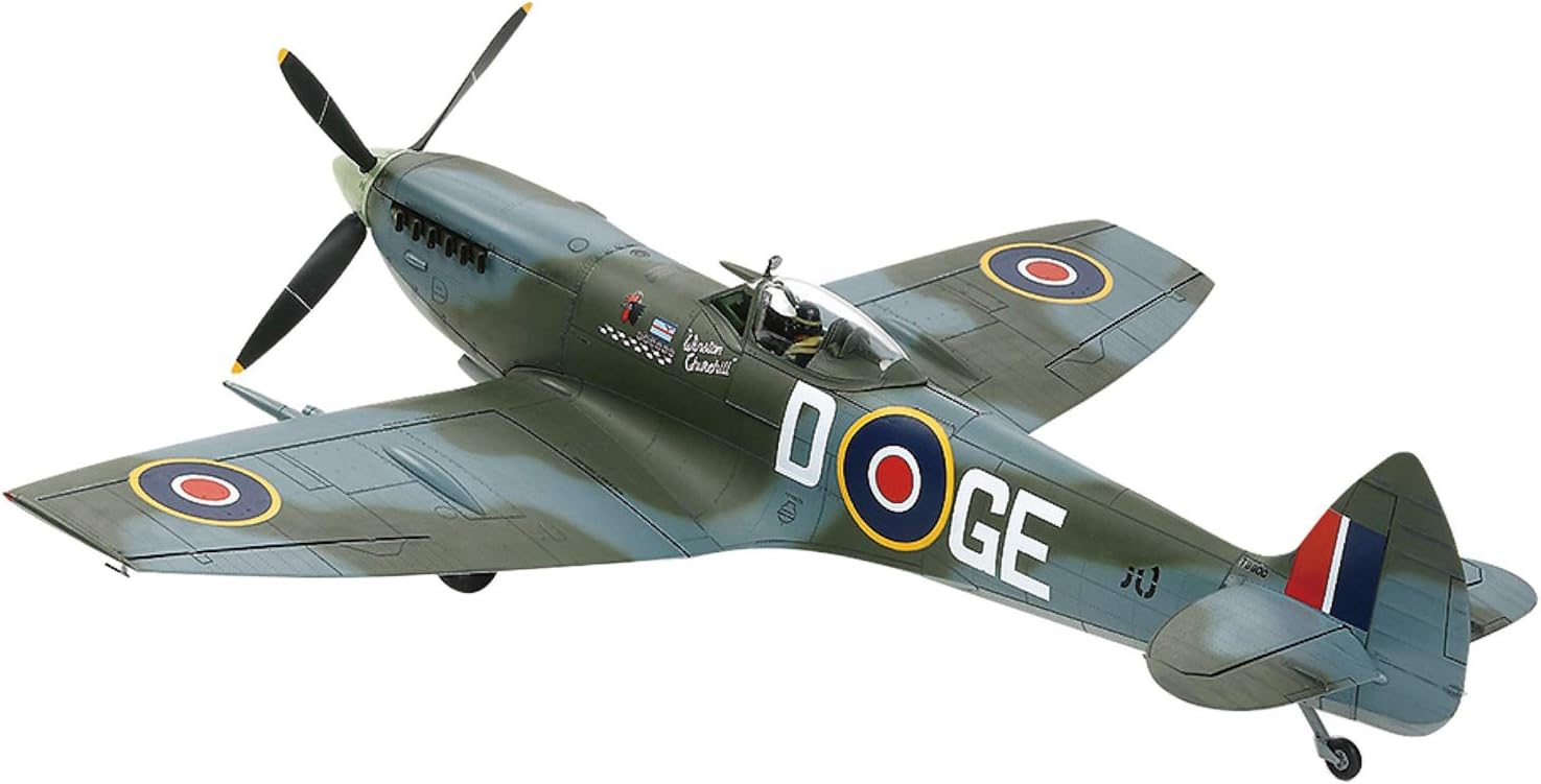 Supermarine Spitfire Mk.xvie - 1:32 Aircraft - Tamiya