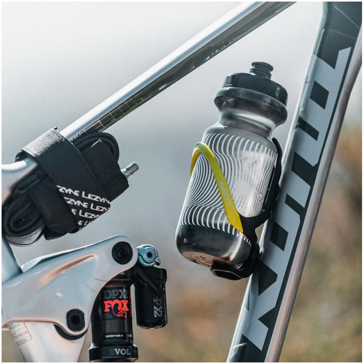 LEZYNE Matrix Team Cage