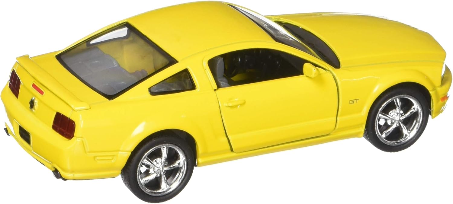 KiNSMART - 2006 Ford Mustang GT 1:38 Scale 5" Die Cast Metal Model Toy Car (Police)