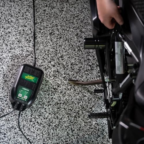 Battery Tender Plus 2 Bank Multibank Charger - 2.5 AMP (1.25 AMPs Per Bank) - Smart 12V Multi Battery Charger and Maintainer for Standard, AGM