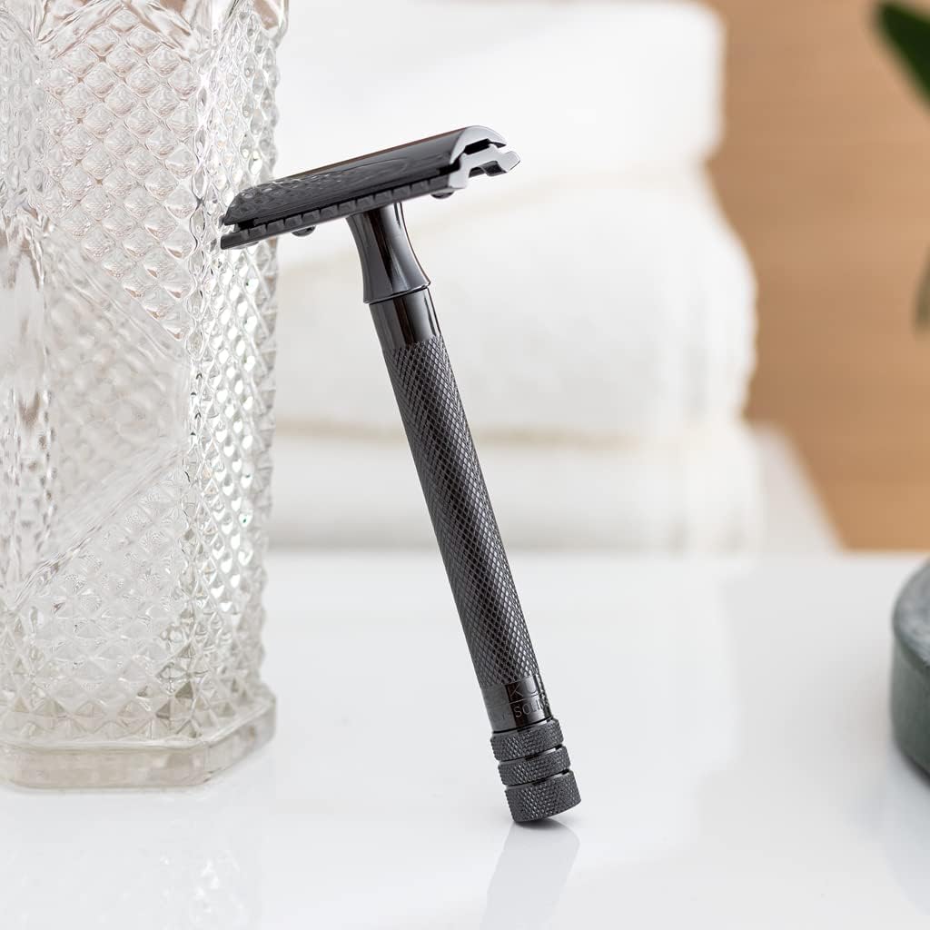 MERKUR 23C Double Edge Safety Razor - Polished Chrome, Long Knurled Brass Handle, Made in Germany, Plastic-Free, Three Piece Design, Closed Comb, Straight Bar