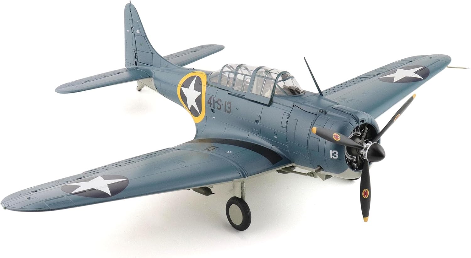 Hobby Master | 1:32 Scale Diecast Military Aircraft Replica | SBD-3 Dauntless Operation Torch BuNo. 06624, 41-S-13, VS-41, USS Ranger