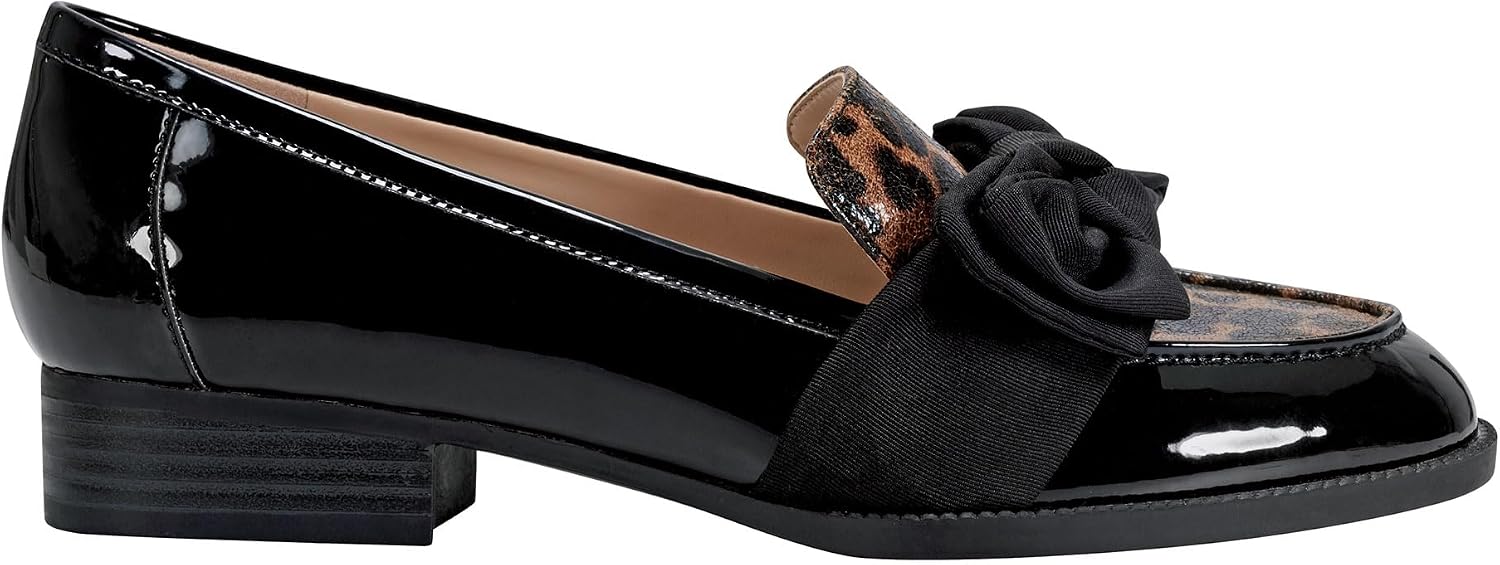 Bandolino Women's Lindio Loafer