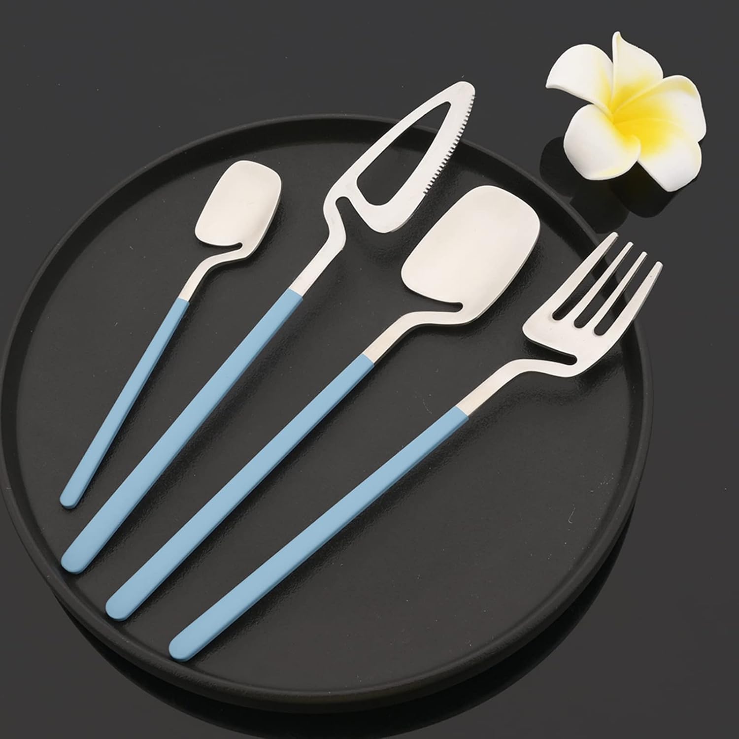 JASHII Hangable Silverware Set, Matte Rainbow Flatware Cutlery Set Service for 2