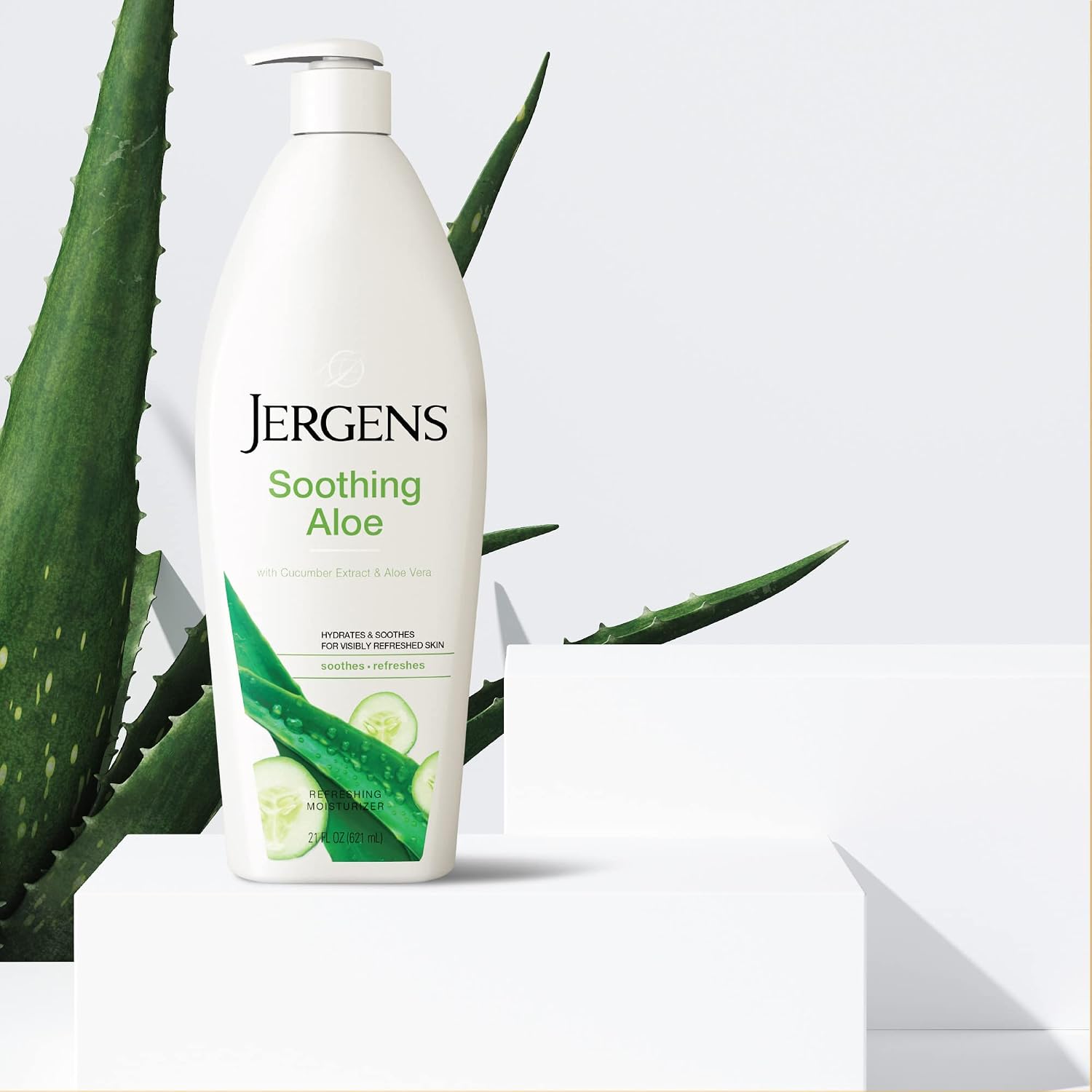 Jergens Soothing Aloe Body Lotion For Dry Skin, Moisturizer, 21 fl oz | Cucumber Extract, Hydralucence Blend, Smooths Texture, Enhances Radiance, Long-Lasting Moisture