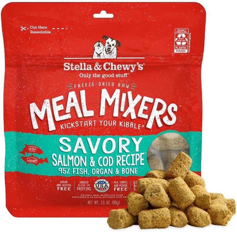 Stella & Chewy's Freeze-Dried Raw Chicken Meal Mixers- Dog Food Topper and Mixer - Made with 95% Cage-Free Chicken, Organs & Bone - Perfect for Picky Eaters - Grain-Free - 3.5oz