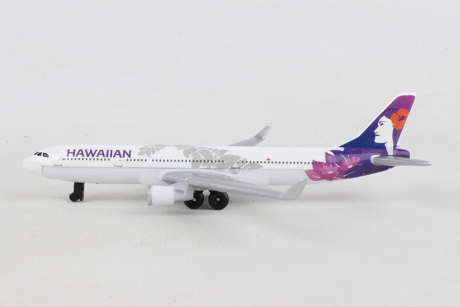 Daron Southwest Airlines Die-Cast Model Airplane Toy