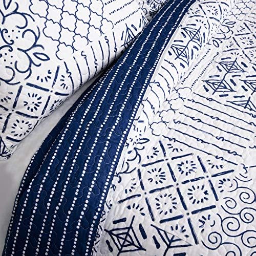 Lush Decor Monique 3 Piece Reversible Print Pattern Blue Quilt Set - Full Queen