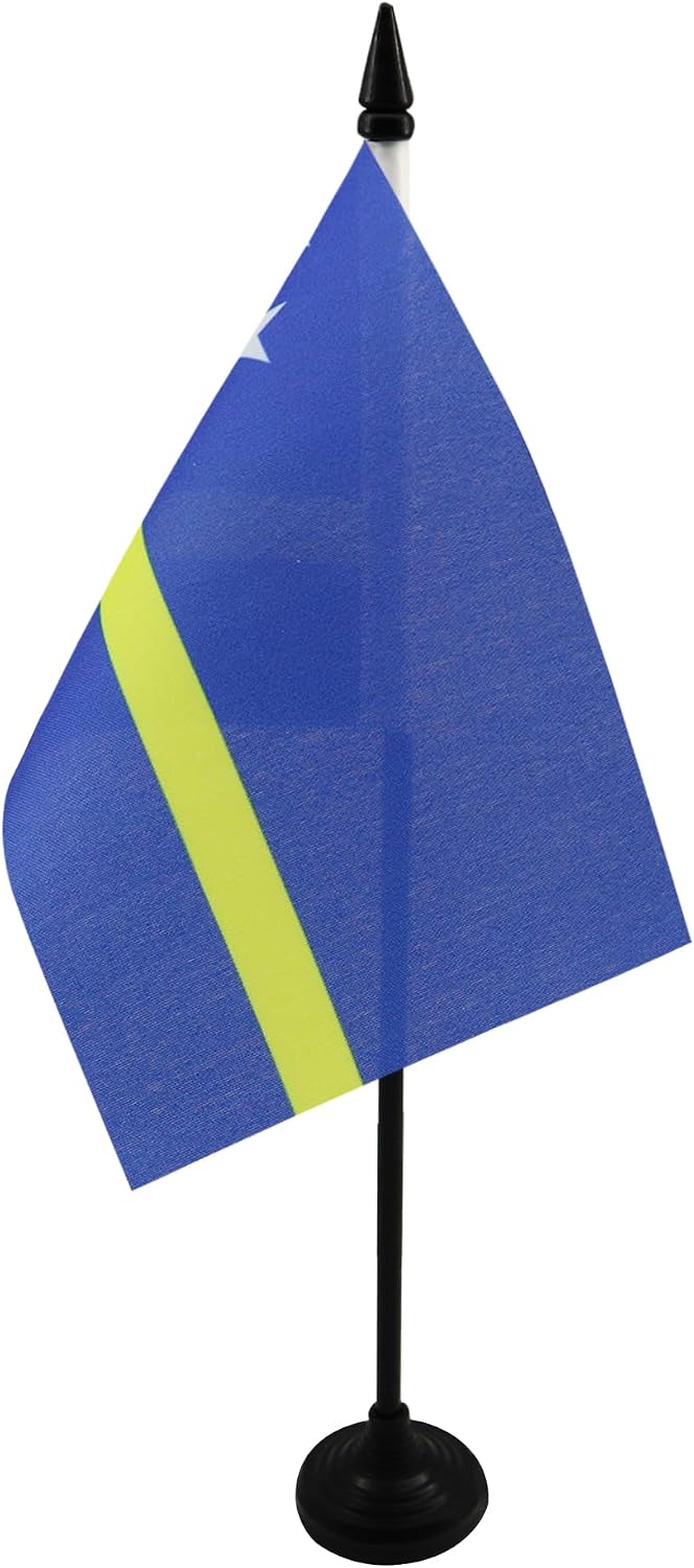AZ FLAG Nicaragua Table Flag 4x6 in 100D Polyester Plastic Base | Indoor use Nicaraguan 15x10 cm desk flag stitched finish with reinforced edges with plastic pole