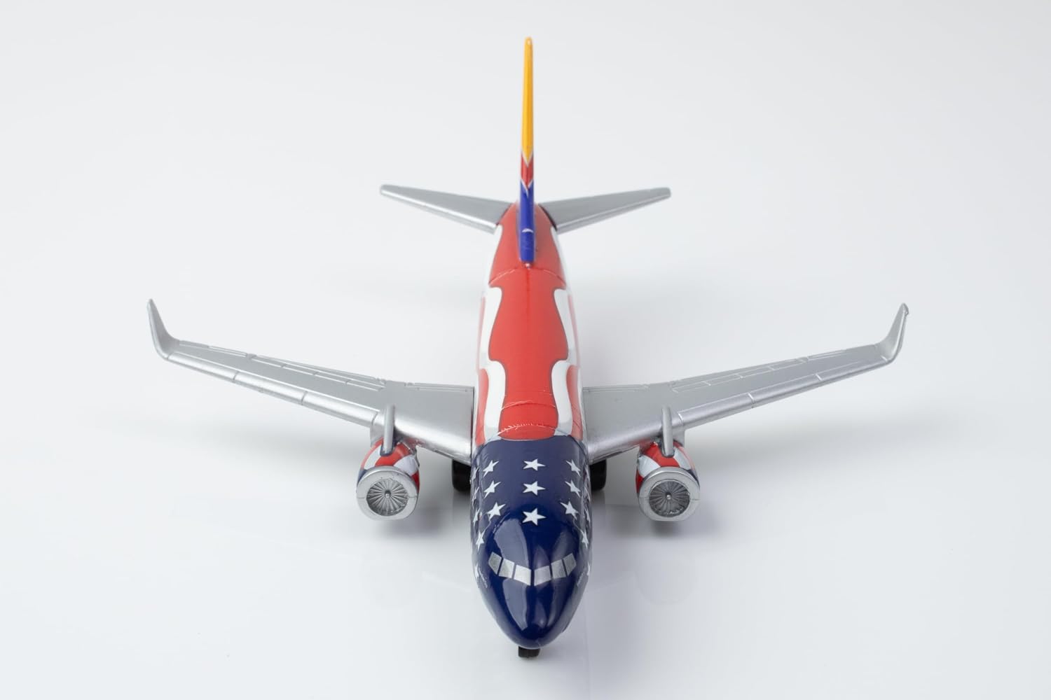 Daron Southwest Airlines Die-Cast Model Airplane Toy