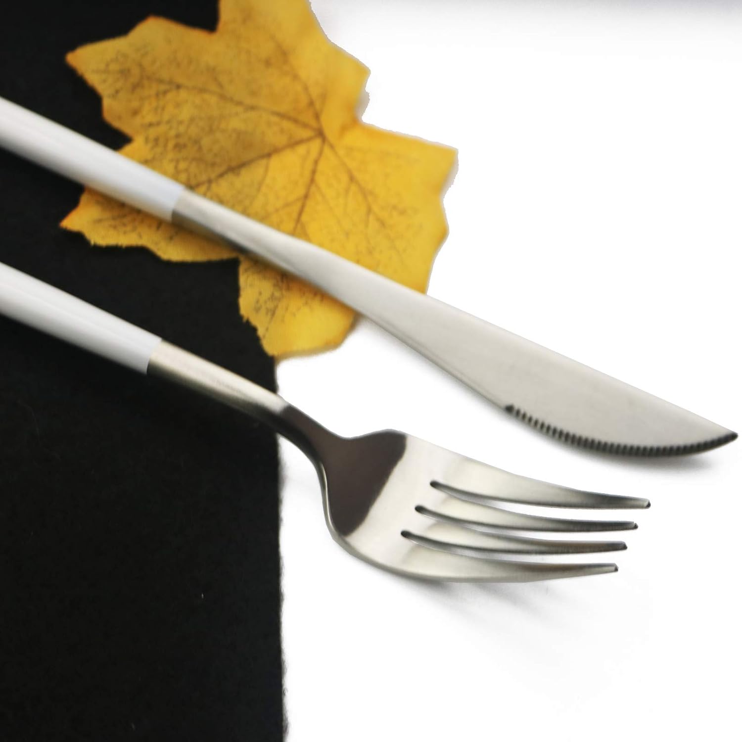 JASHII Luxury 18/10 Rainbow Flatware Set - 304 Stainless Steel Colorful Cutlery - 5-Piece Adaline Royal Modern Satin Finish for Birthday