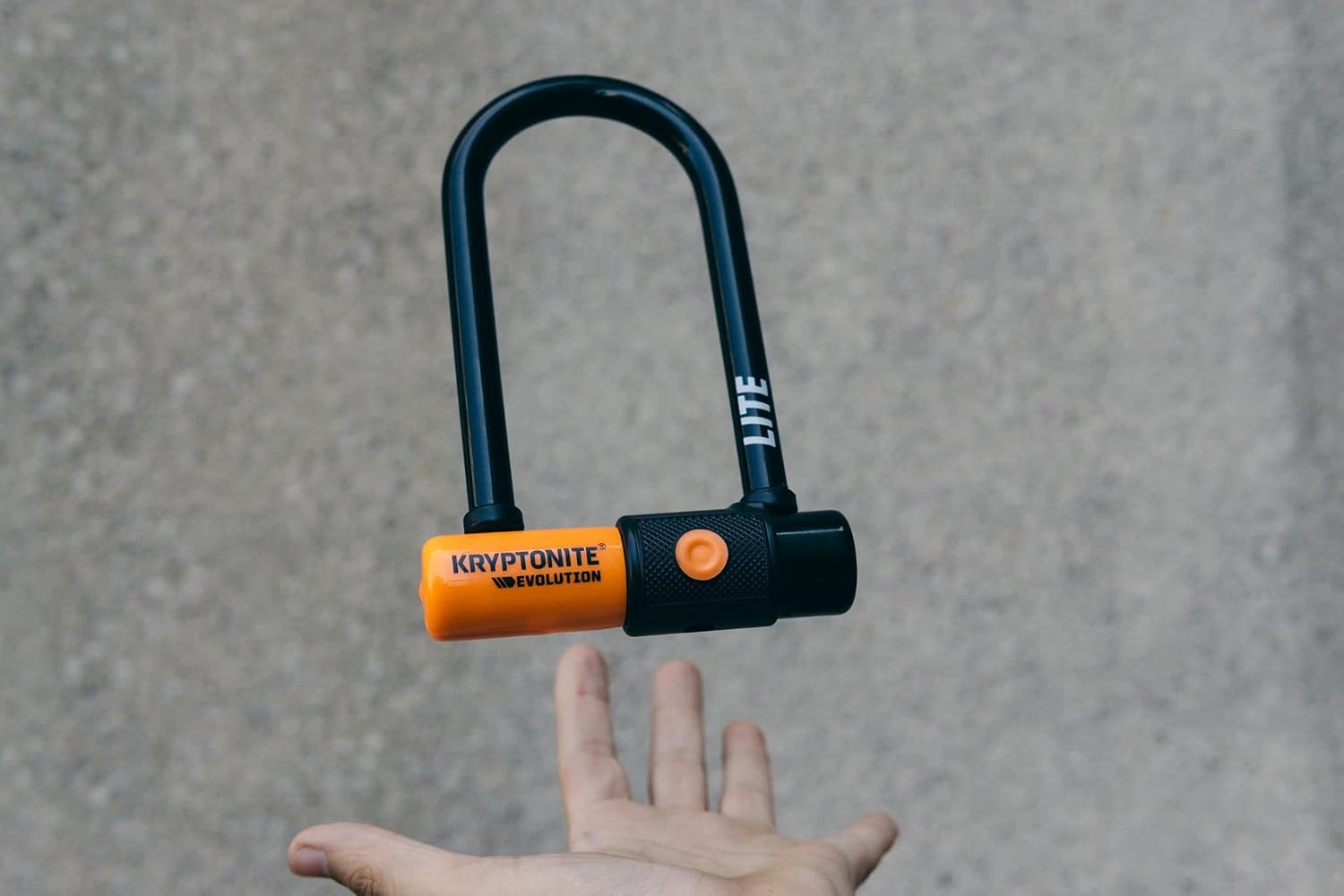 Kryptonite Evolution Standard Bike U-Lock, 14mm Steel Shackle & 3 Keys | High-Security 4x9 in Bicycle Lock with FlexFrame-U Mounting Bracket, Double Deadbolt Design and Pick Resistant Cylinder