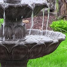 outdoor water fountain feature