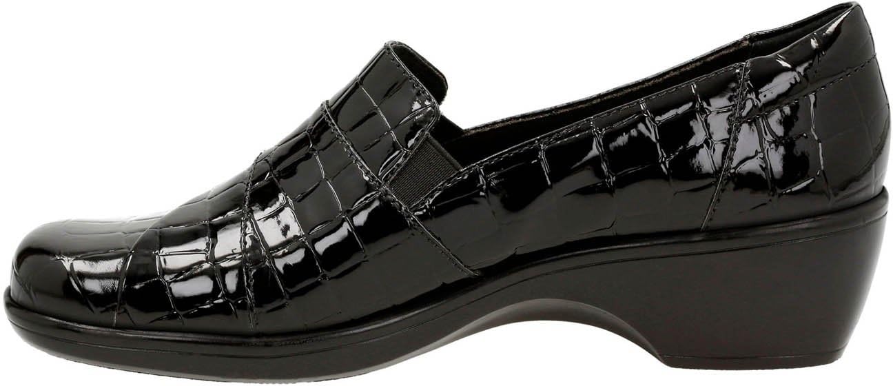 Clarks Womens May MarigoldSlip-On Loafer