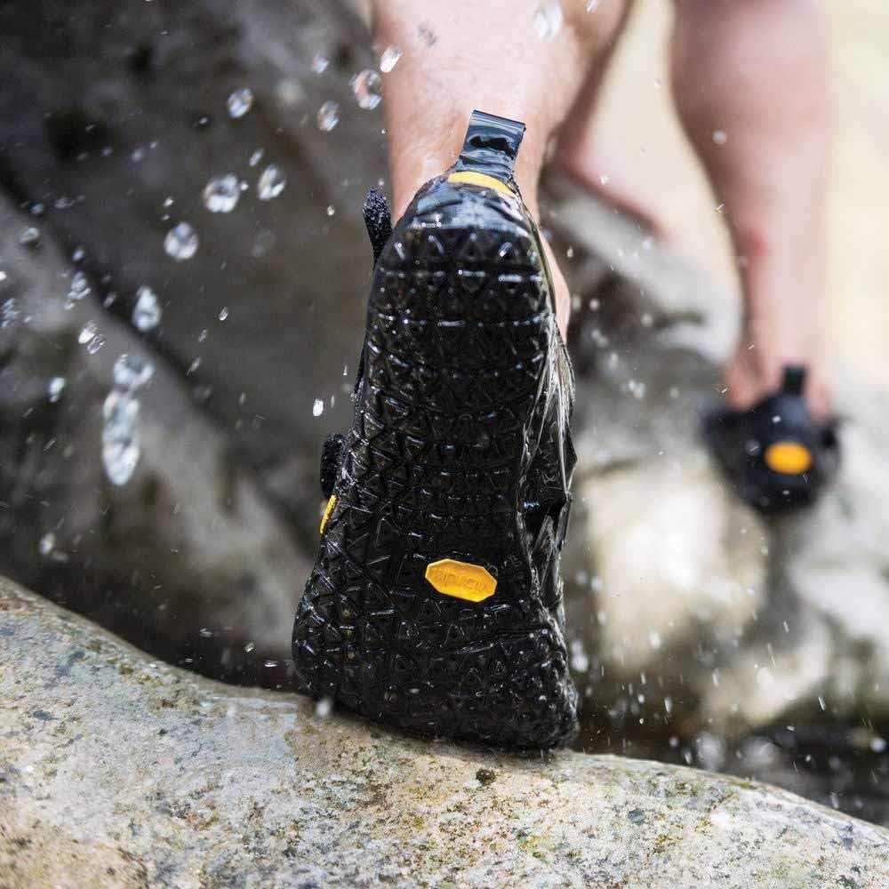 Vibram Men's FiveFingers V-Aqua | Barefoot Amphibious Water Shoes for Trekking & Wet Expeditions