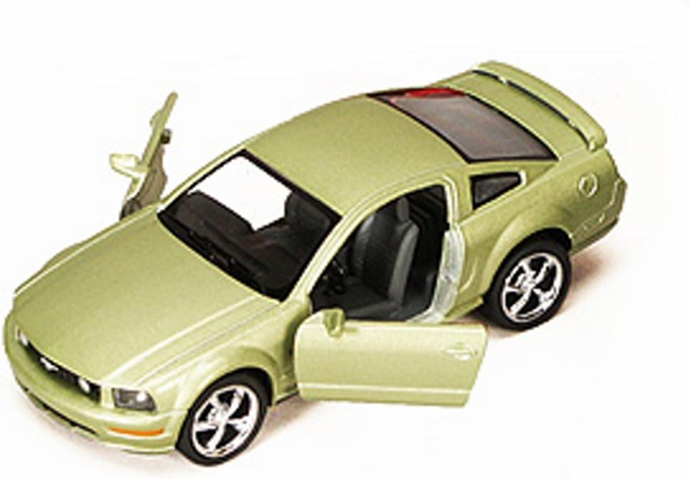 KiNSMART - 2006 Ford Mustang GT 1:38 Scale 5" Die Cast Metal Model Toy Car (Police)