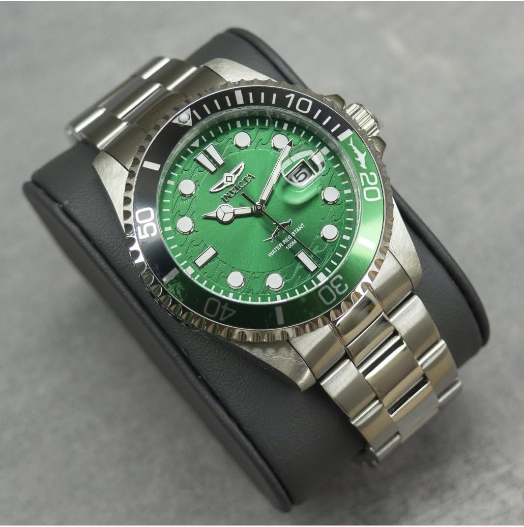 Invicta Pro Diver Men 43mm Stainless Steel Steel Green dial PC32 Quartz