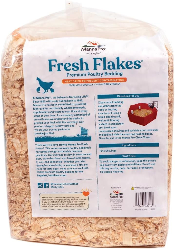 Manna Pro Fresh Flakes Pine Shavings Chicken Coop Bedding, 4 Cu Ft