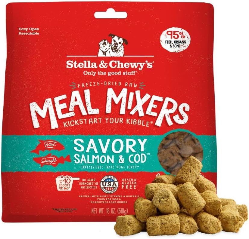 Stella & Chewy's Freeze-Dried Raw Chicken Meal Mixers- Dog Food Topper and Mixer - Made with 95% Cage-Free Chicken, Organs & Bone - Perfect for Picky Eaters - Grain-Free - 3.5oz