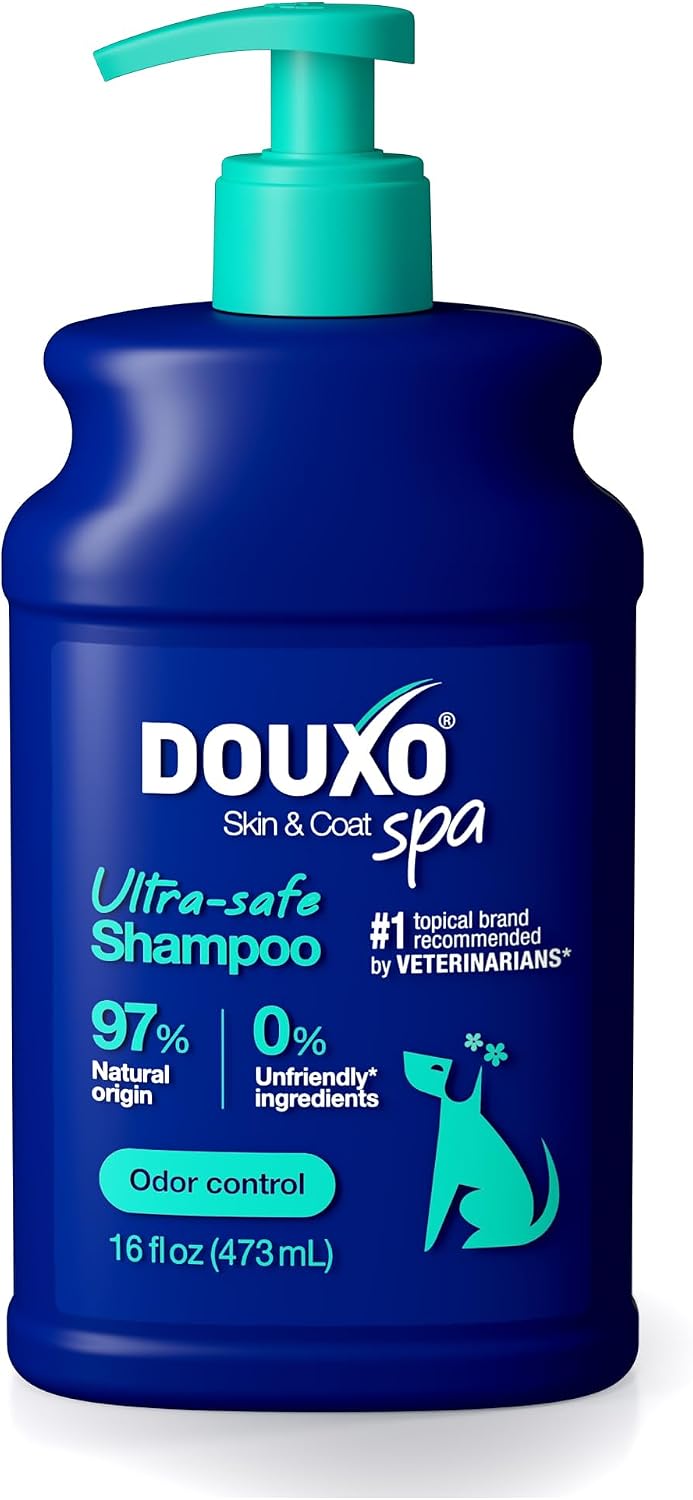 DOUXO SPA Dog Shampoo for Smelly Dogs, 16 fl oz | Hydrates the Skin, Removes Bad Odor, Leaves the Coat Soft and Smelling Great, Ultra-Safe Formula