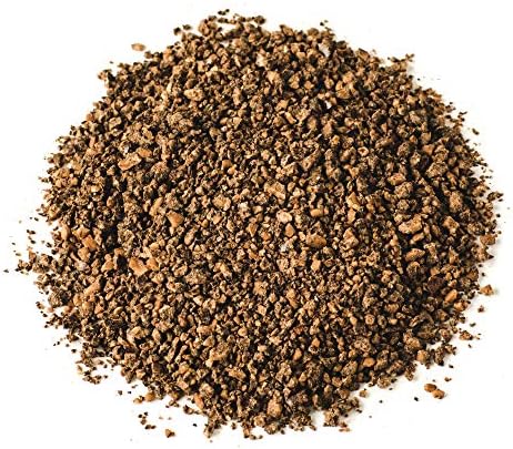 Naturally Fresh Cat Litter Made From Walnut Shells, 1-2 Cats, Unscented, Upcycled, Easy Scooping, Sustainable, 26 Lbs