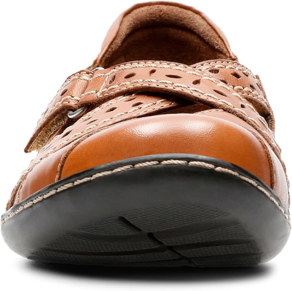 Clarks Women's Ashland Spin Q