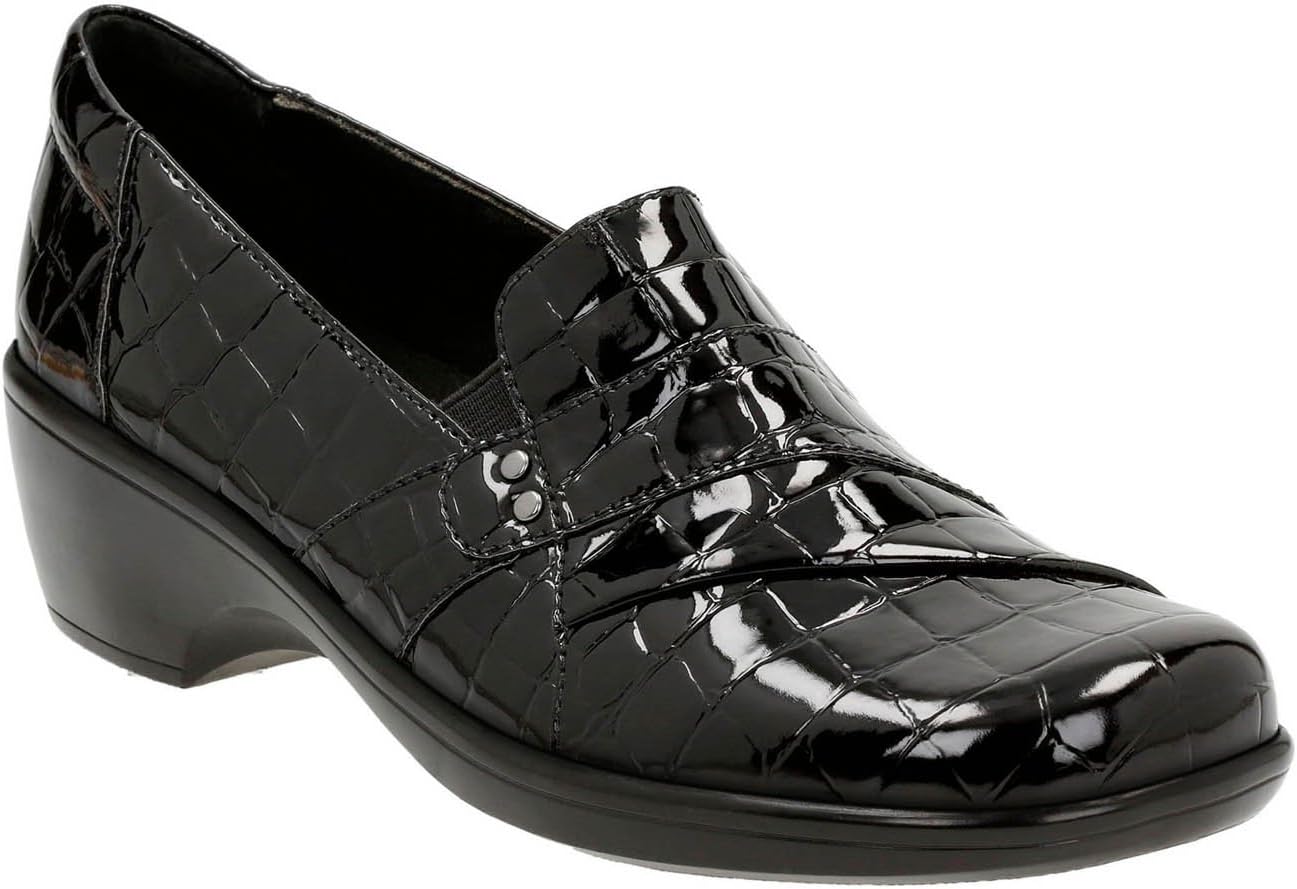 Clarks Womens May MarigoldSlip-On Loafer