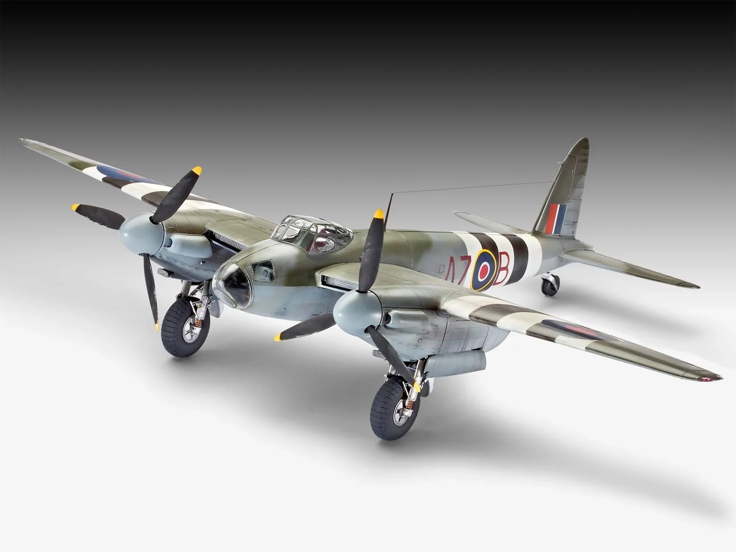 Revell 04758 De Havilland Mosquito Mk IV Airplane Kit