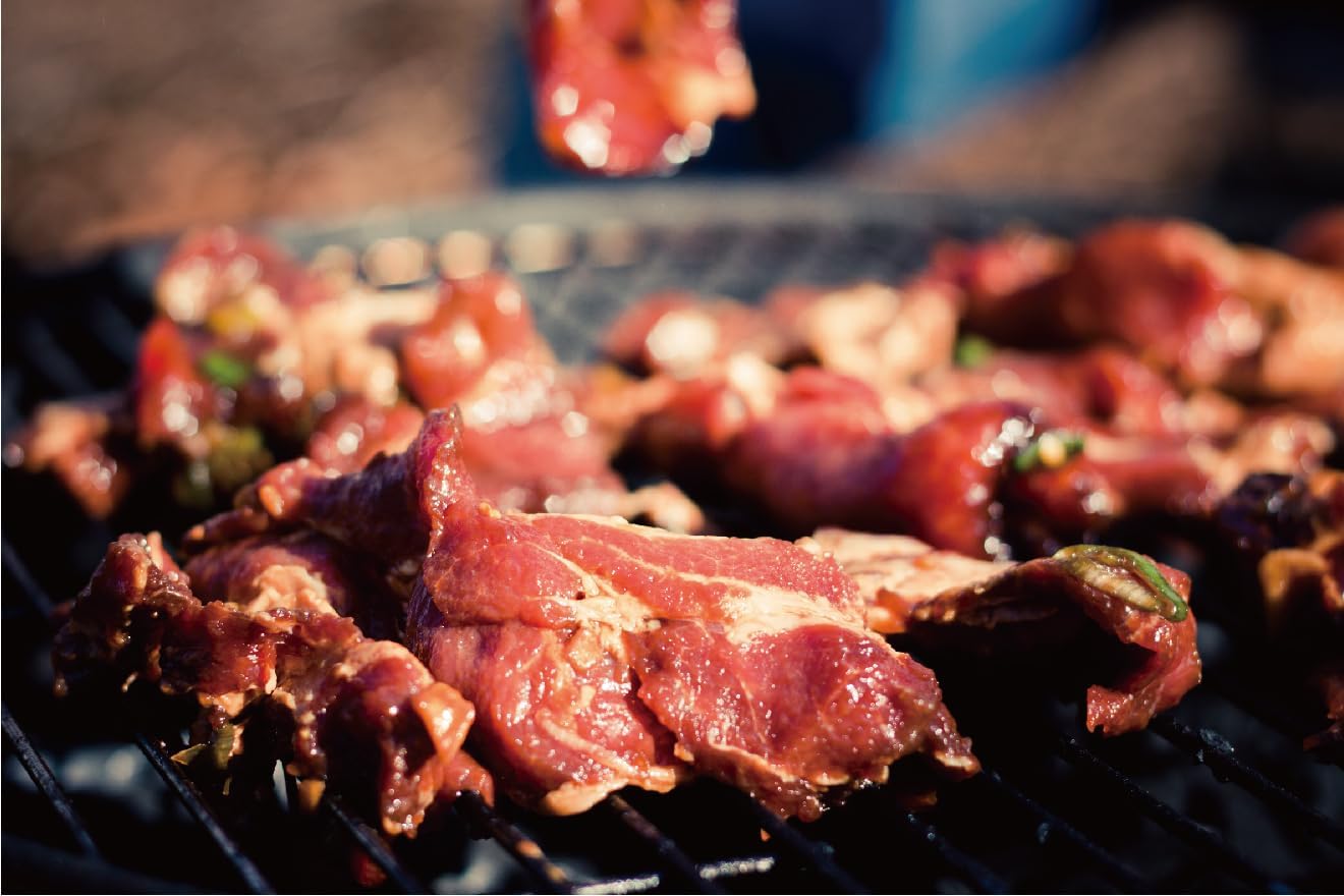 Bene Casa Caja Asadora Outdoor Roasting Box.This roasting Box can Hold Up to 100 Pounds of Meat.