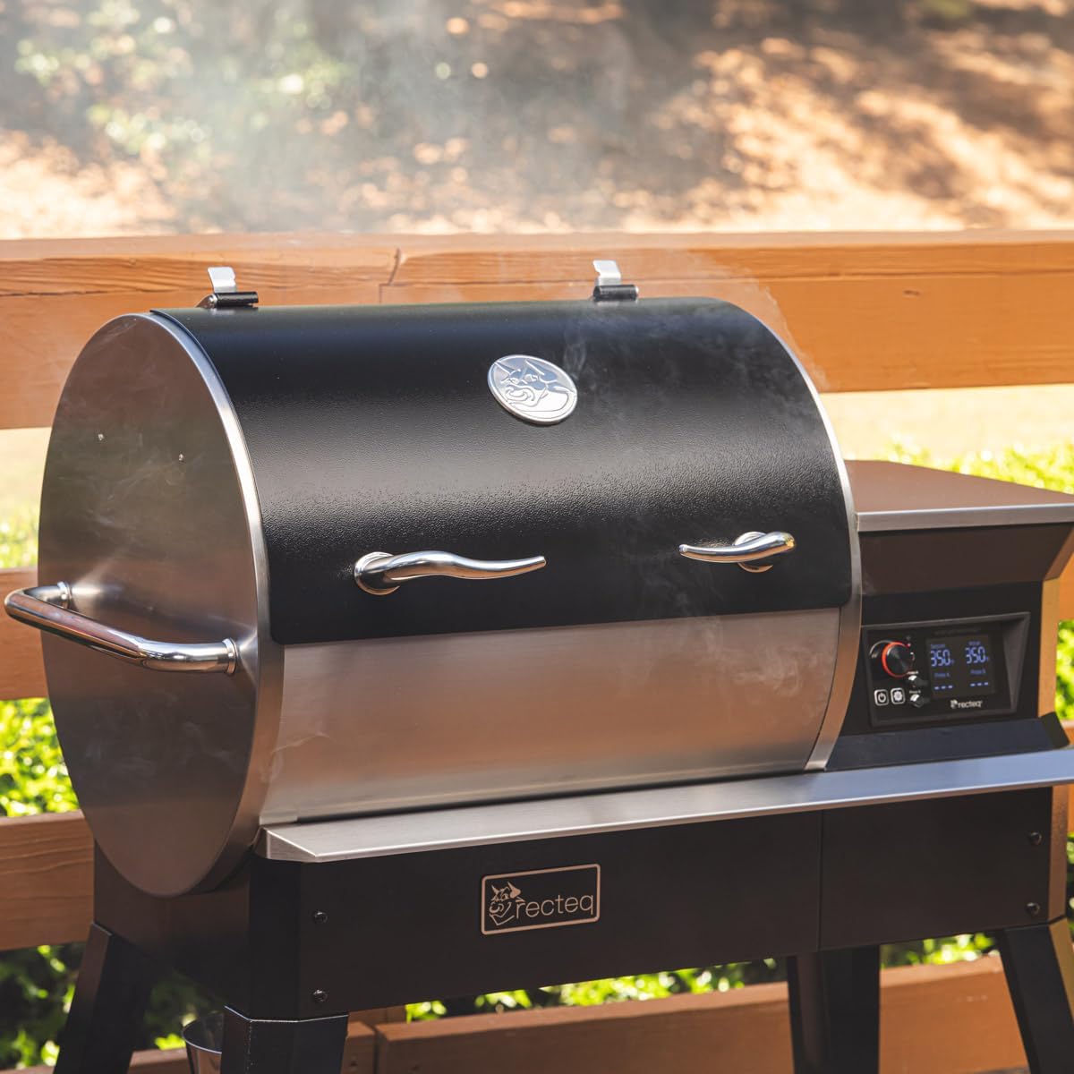 recteq Patio Legend 600 Pellet Smoker Grill with WiFi & App Connectivity, Outdoor Smokers Grills, Wood Pellet Grill, Temp Range 180° to 700+°