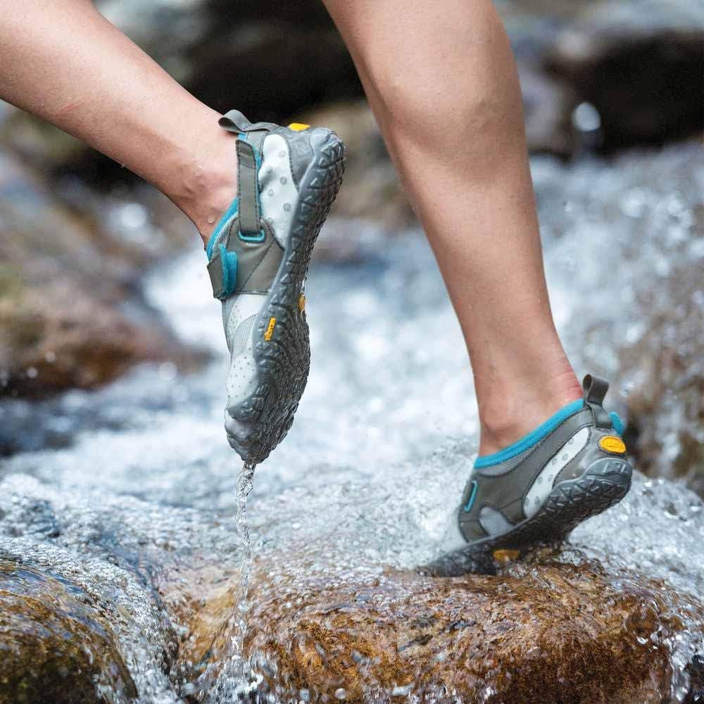Vibram Men's FiveFingers V-Aqua | Barefoot Amphibious Water Shoes for Trekking & Wet Expeditions