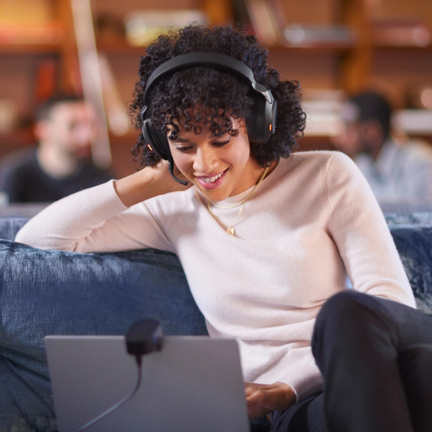 Jabra Evolve2 85 Wireless PC Headset – Noise Cancelling UC Certified Stereo Headphones with Long-Lasting Battery – USB-C Bluetooth Adapter –