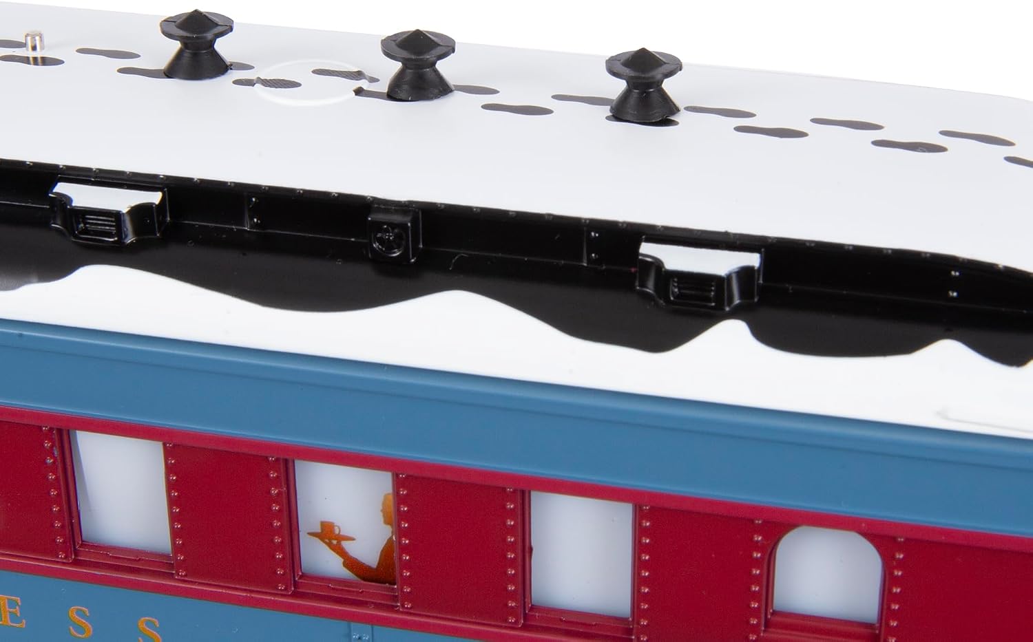 Lionel The Polar Express Diner Car – O Gauge Model Train Car with Interior Lighting, Diecast Trucks, Operating Couplers & Holiday Snow Roof, Age 14+