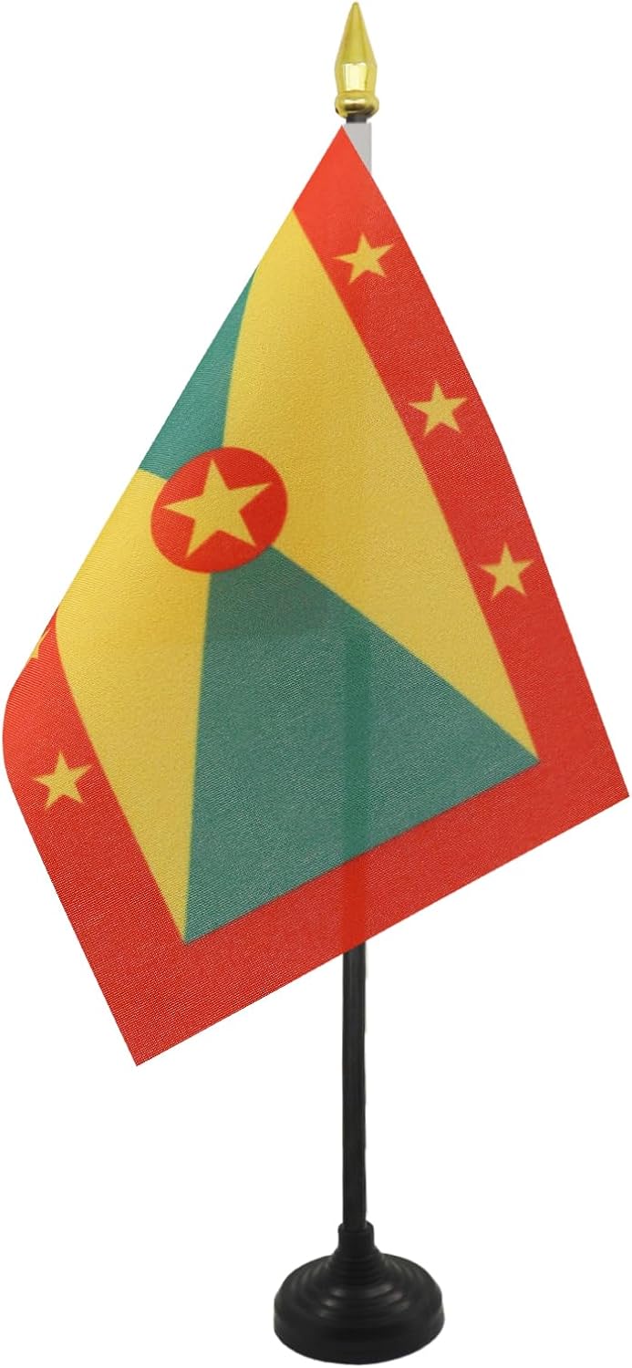 AZ FLAG Nicaragua Table Flag 4x6 in 100D Polyester Plastic Base | Indoor use Nicaraguan 15x10 cm desk flag stitched finish with reinforced edges with plastic pole and gold finial