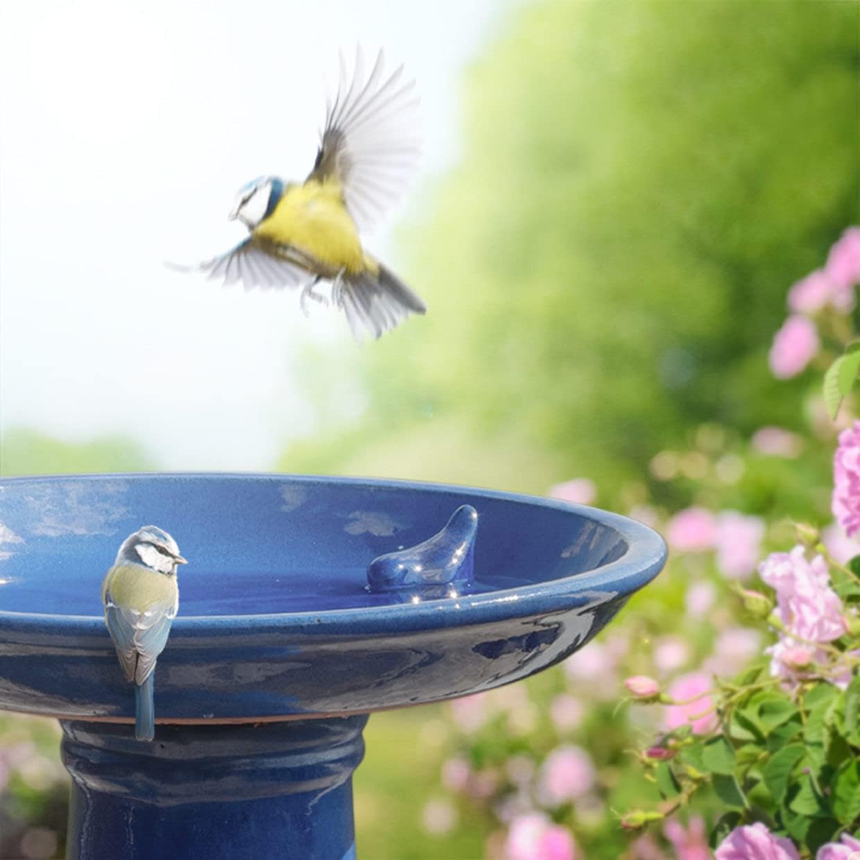 Esschert Design Bird Bath on Pedestal W/Bird, Ceramic, Blue, 18"H