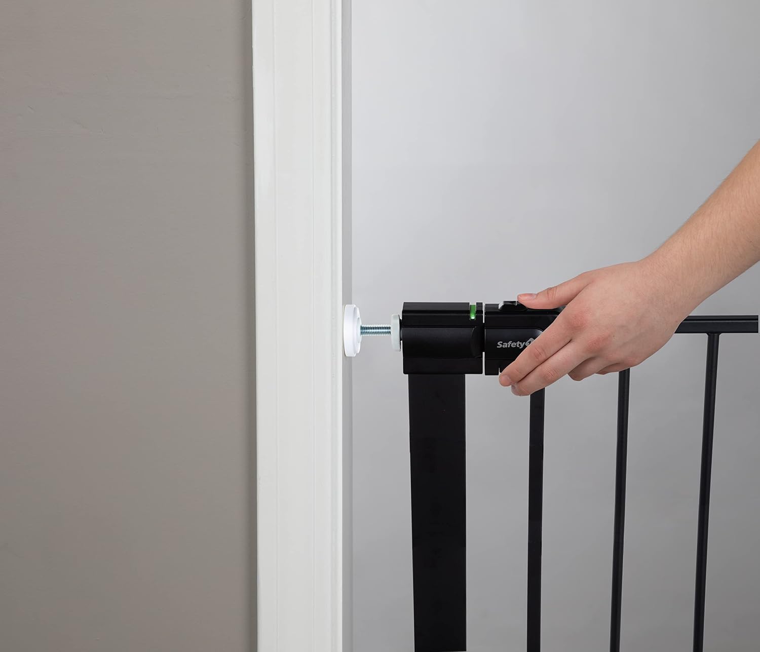 Safety 1st Easy Install Walk Thru Baby Gate for Doorway With Door, Dog Gates, Fits 29"-38", Easy Install 28" Tall, White