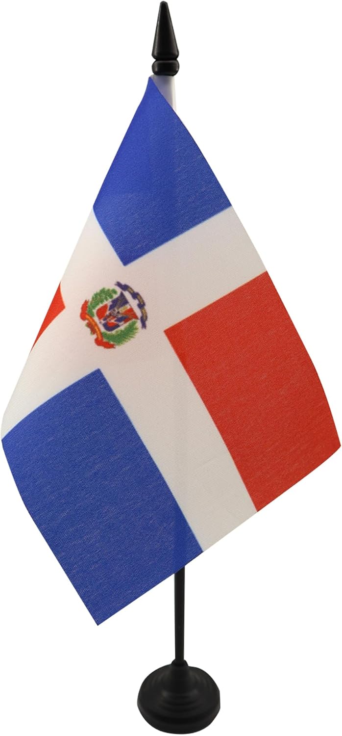 AZ FLAG Nicaragua Table Flag 4x6 in 100D Polyester Plastic Base | Indoor use Nicaraguan 15x10 cm desk flag stitched finish with reinforced edges with plastic pole