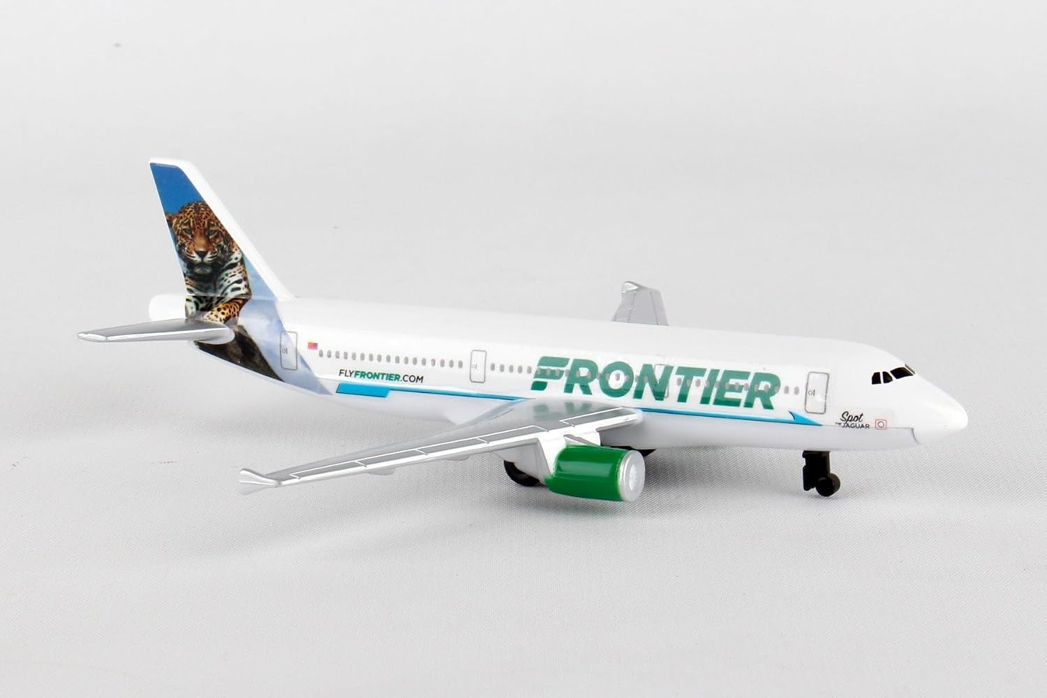 Daron Southwest Airlines Die-Cast Model Airplane Toy