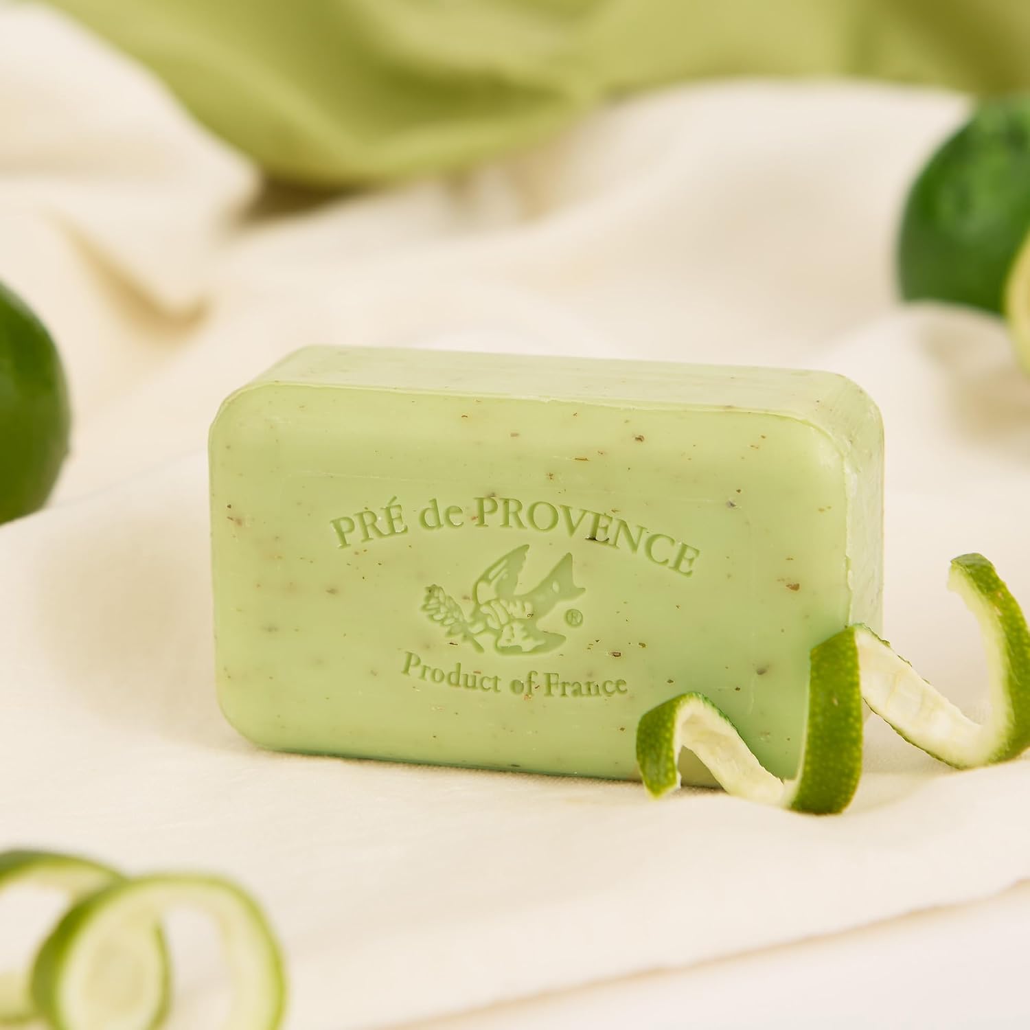 Pre de Provence Artisanal Soap Bar, Natural French Skincare, Enriched with Organic Shea Butter, Quad Milled for Rich, Smooth & Moisturizing Lather, Linden, 5.3 Ounce