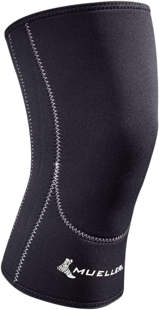 Mueller Sports Medicine Closed Patella Knee Sleeve, Knee Pain Relief Support for Men and Women, Ideal for Arthritis, Sprains, Black