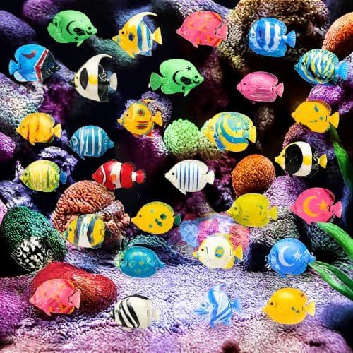 Weewooday 20 Pcs Artificial Moving Fishes Plastic, Random Fish
