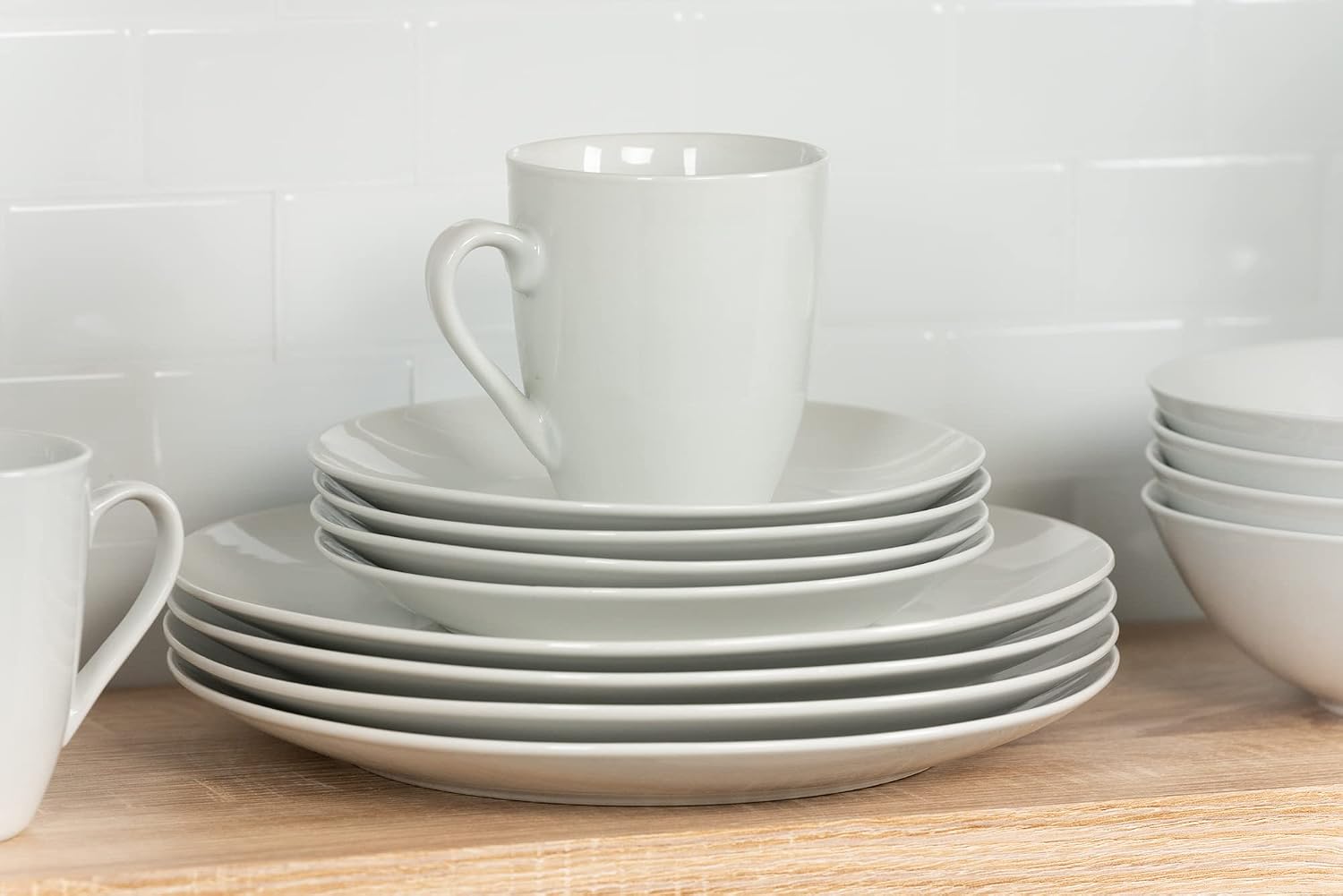 10 Strawberry Street Simply Square 16 Piece Dinnerware Set, Porcelain, White