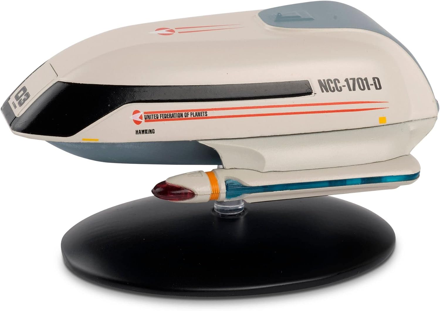 Diamond Comic Dist--England Star Trek Starships Figurine Set Collectible