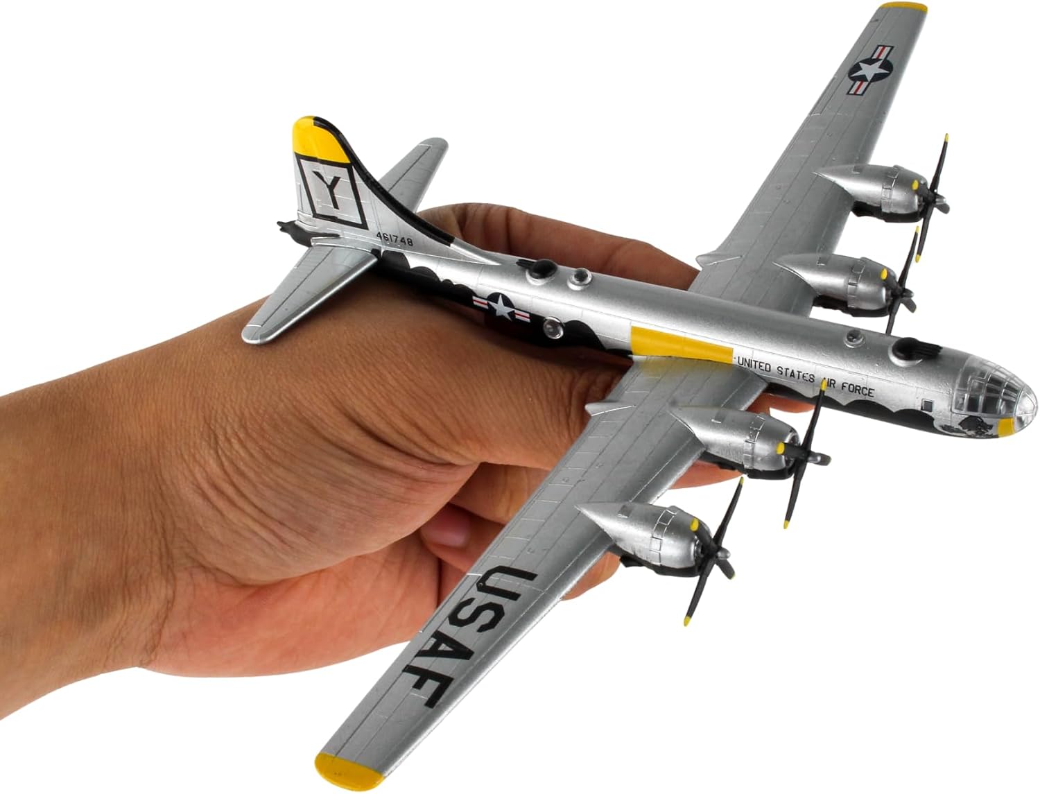 Daron Worldwide Trading B-29 Superfortress Enola Gay Vehicle (1:200 Scale), White