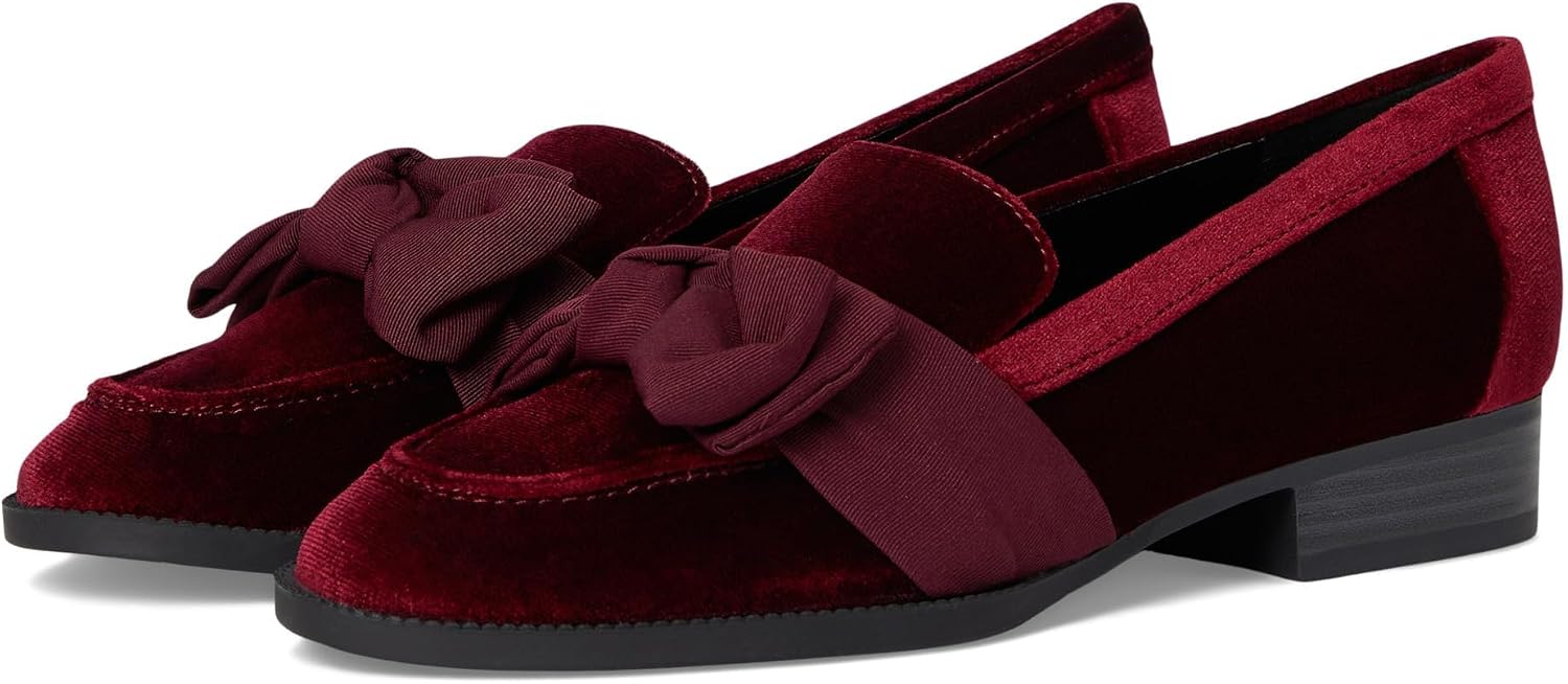 Bandolino Women's Lindio Loafer