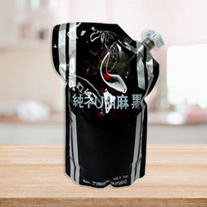 Black sesame paste is made from high quality, carefully-picked sesame seeds