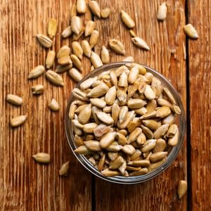 Sunflower kernels in a bowl