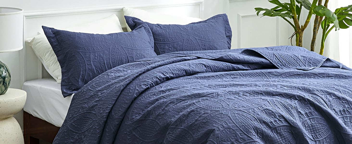 Navy king quilt size